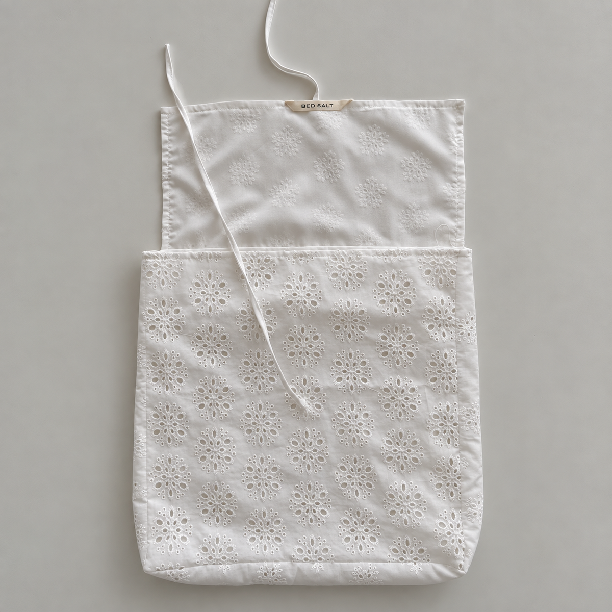 The Eyelet Home Set